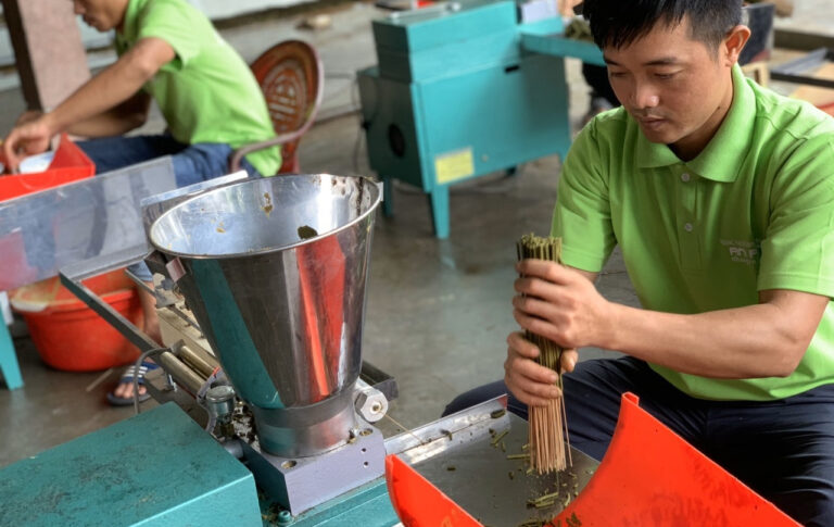 Lễ ra mắt mô hình kinh tế mới
